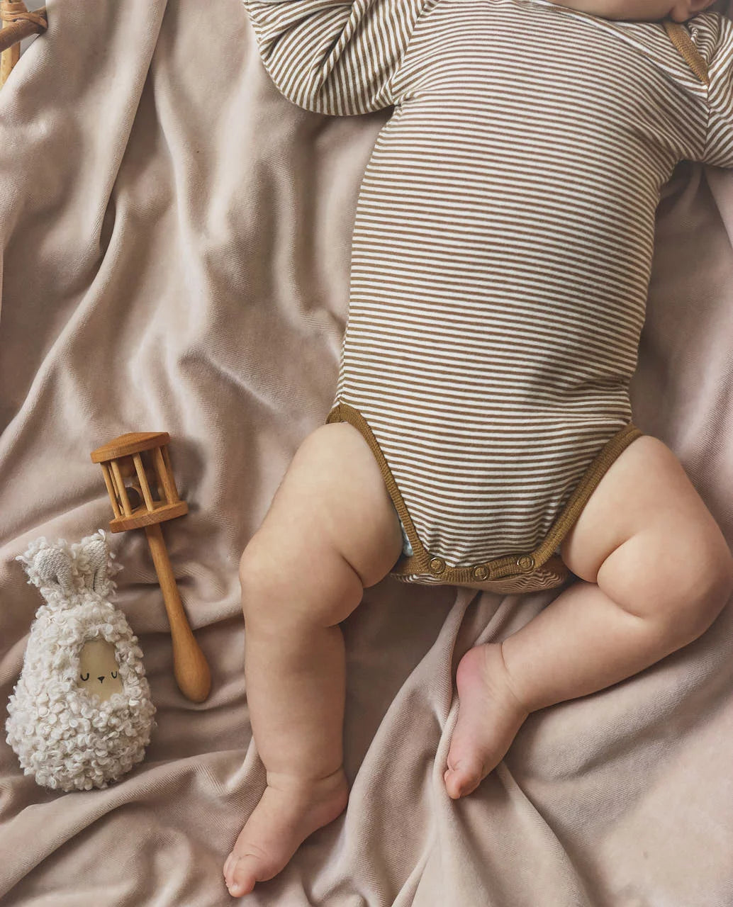 NORTH BABY - ORGANIC BODYSUIT - TOFFEE