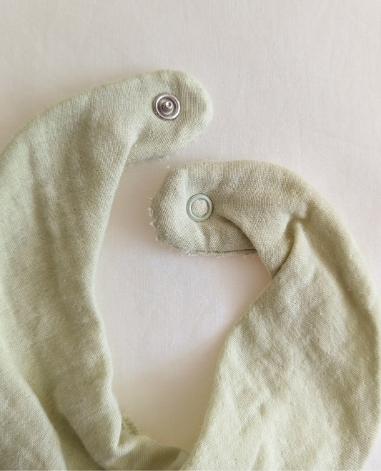 NORTH BABY - ORGANIC TERRY BIB GREEN ALOE One size