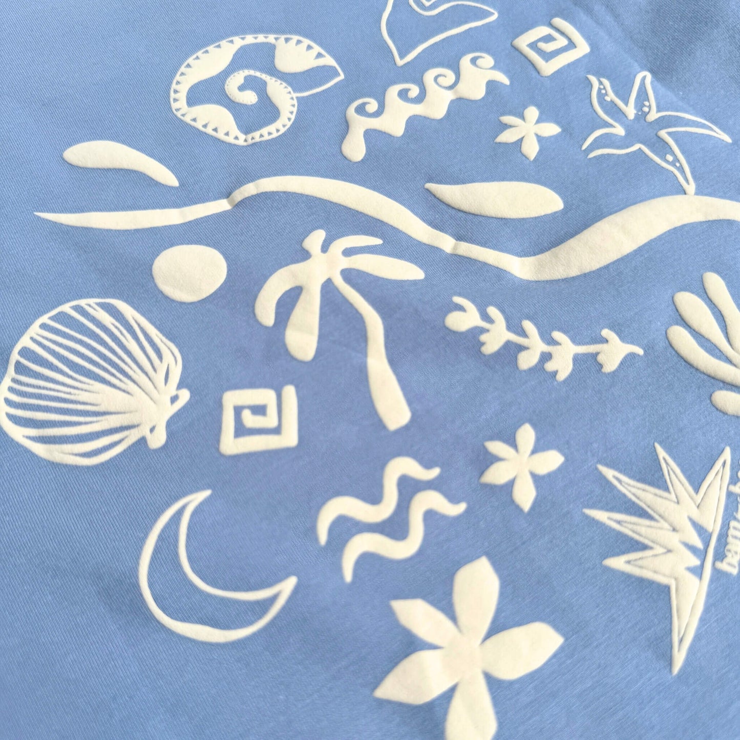 BAM LOVES BOO - Beachcomber Tee
